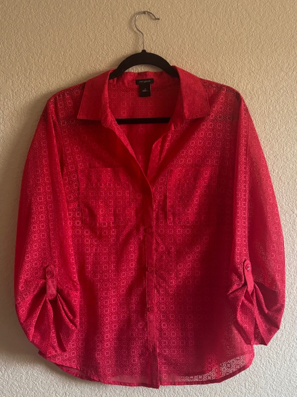 Ann Taylor Red Shear Geometric Pattern Button Up Blouse